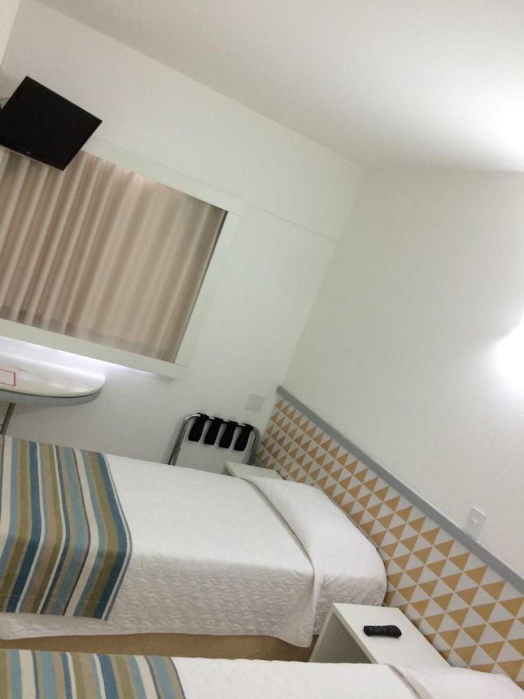 Ibis Budget Salvador Exterior foto